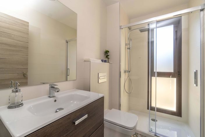 Image No.8-3 Bed Villa for sale