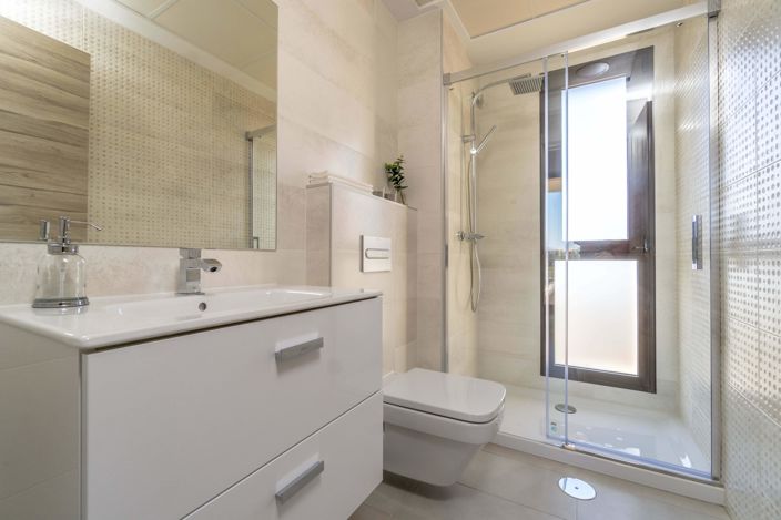 Image No.9-3 Bed Villa for sale