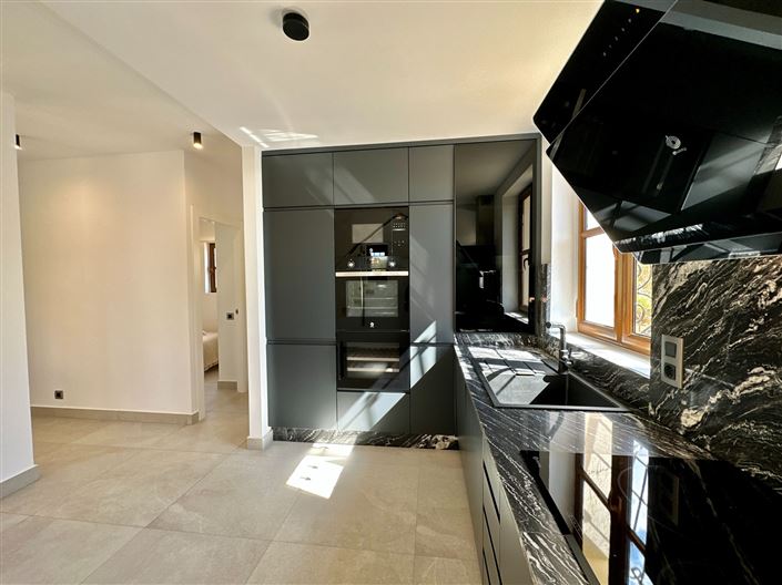 Image No.20-3 Bed Property for sale