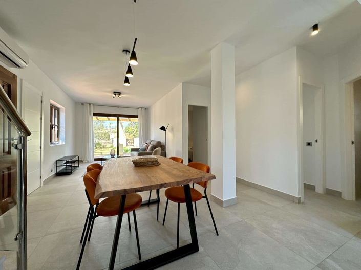 Image No.24-3 Bed Property for sale