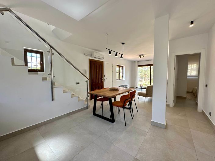 Image No.25-3 Bed Property for sale