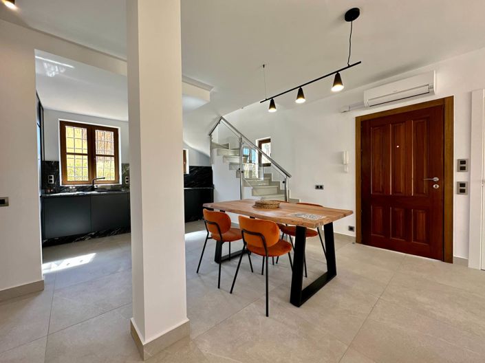 Image No.39-3 Bed Property for sale