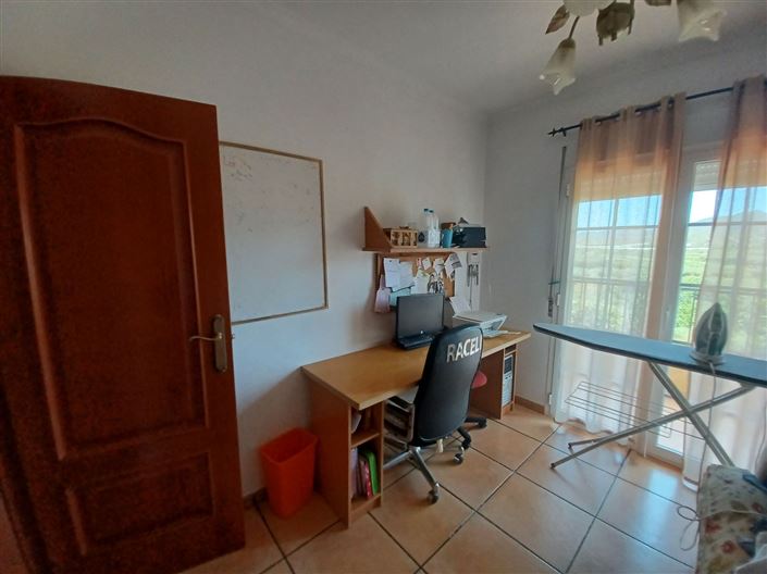 Image No.23-4 Bed Villa for sale