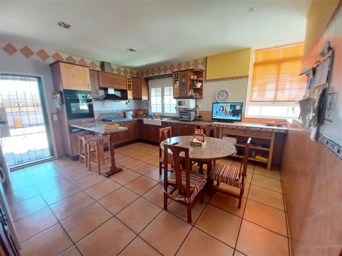 Image No.9-4 Bed Villa for sale