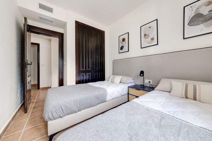 Image No.62-3 Bed Villa for sale