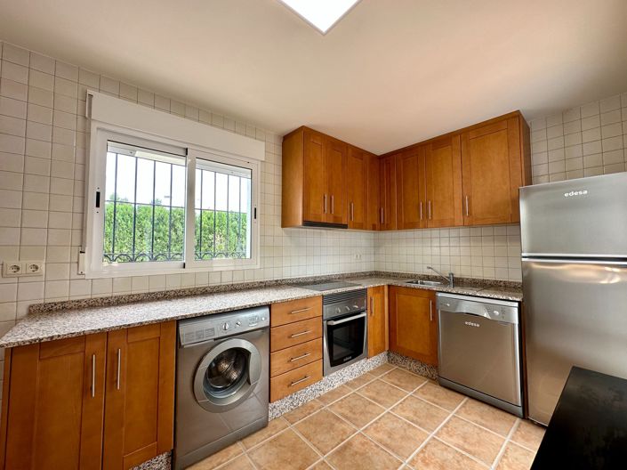 Image No.11-3 Bed Villa for sale