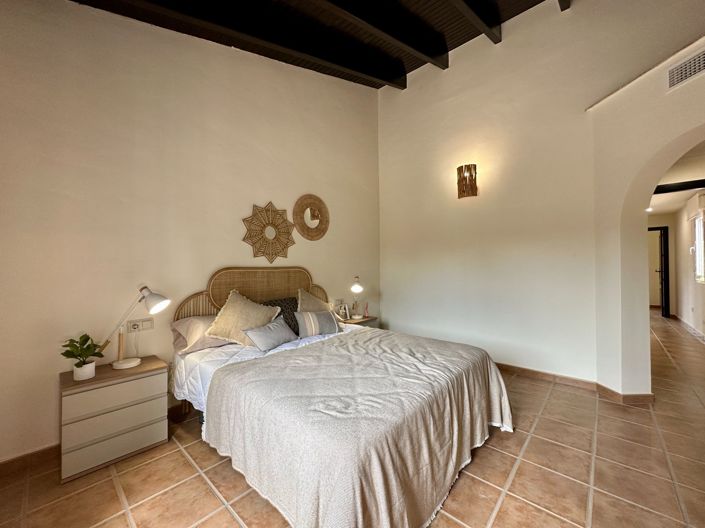 Image No.22-3 Bed Villa for sale