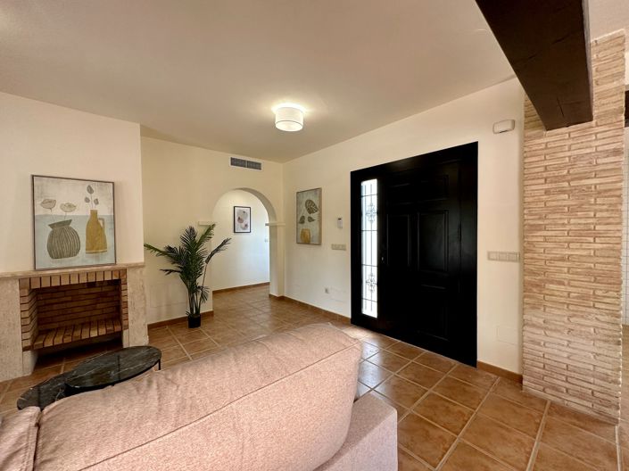 Image No.49-3 Bed Villa for sale