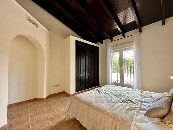 Image No.58-3 Bed Villa for sale