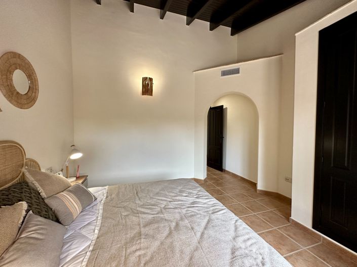 Image No.60-3 Bed Villa for sale