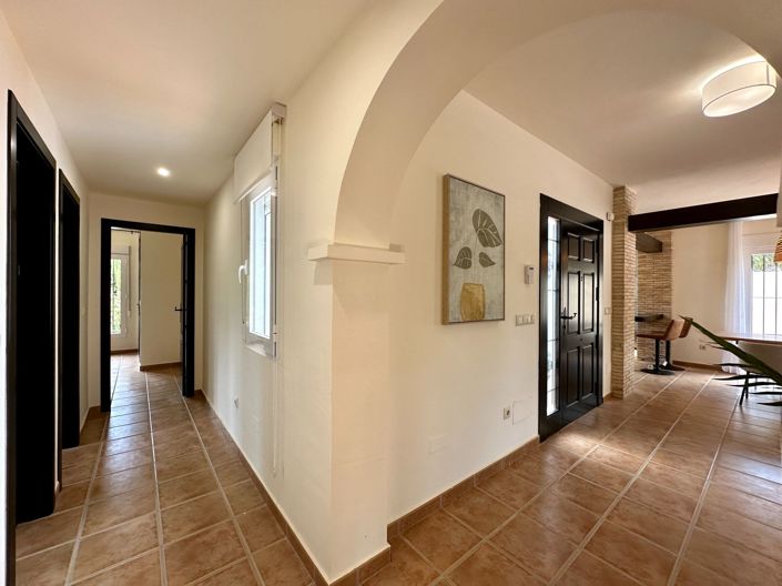 Image No.63-3 Bed Villa for sale