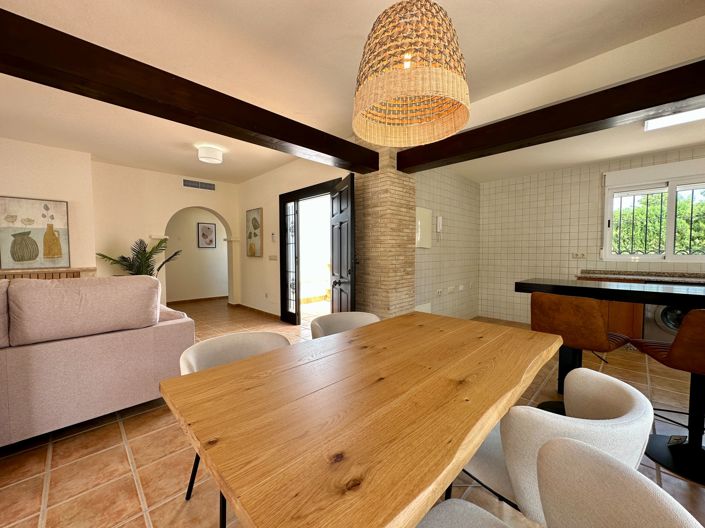 Image No.79-3 Bed Villa for sale