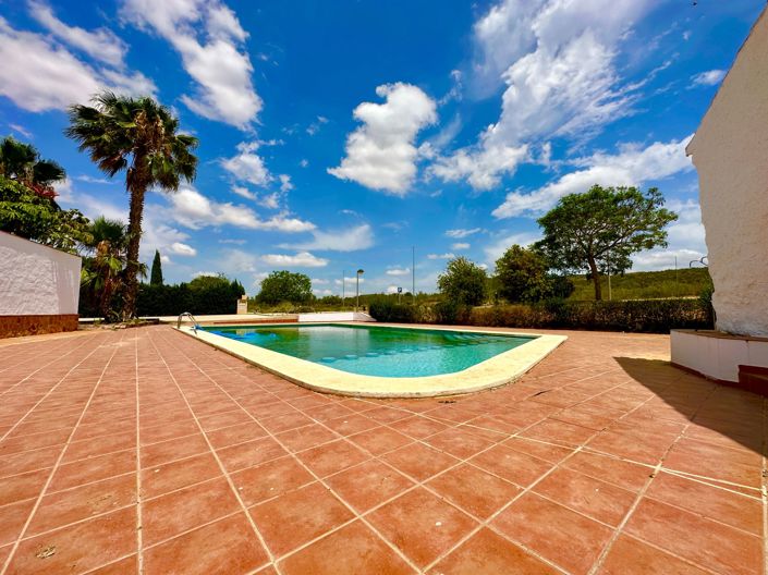 Image No.85-3 Bed Villa for sale