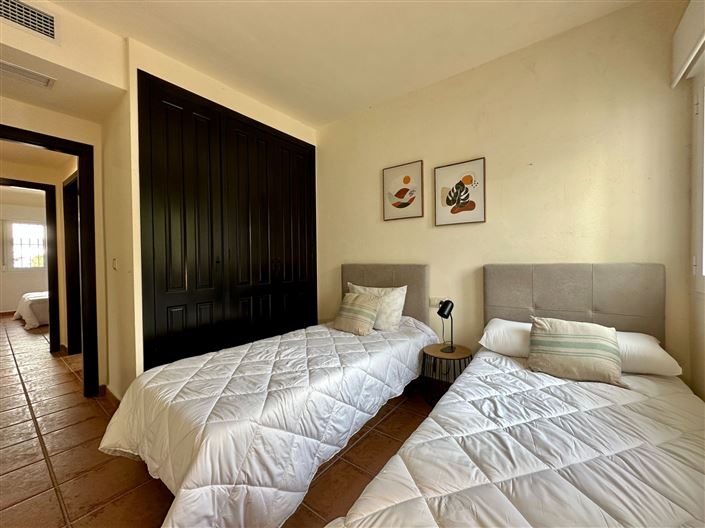 Image No.20-3 Bed Villa for sale