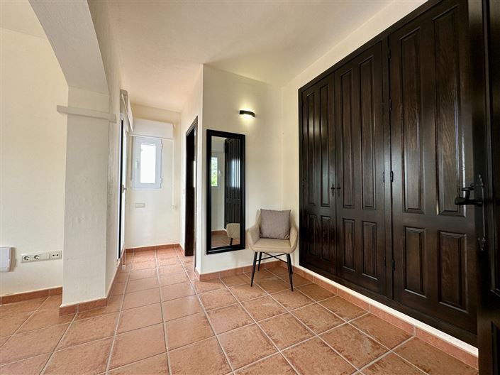 Image No.32-3 Bed Villa for sale