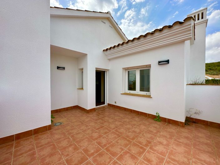 Image No.70-3 Bed Villa for sale