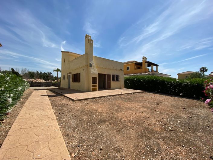 Image No.13-3 Bed Property for sale