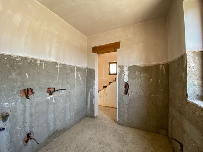 Image No.20-3 Bed Property for sale