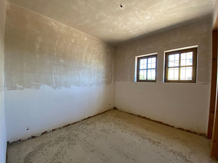 Image No.25-3 Bed Property for sale