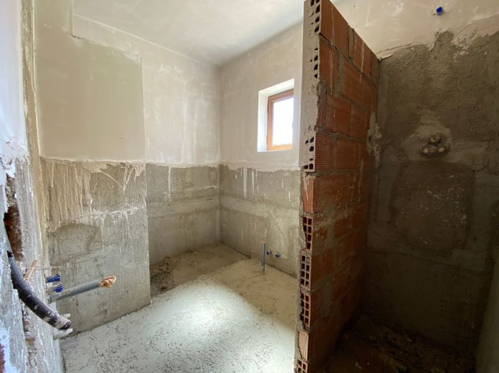 Image No.34-3 Bed Property for sale