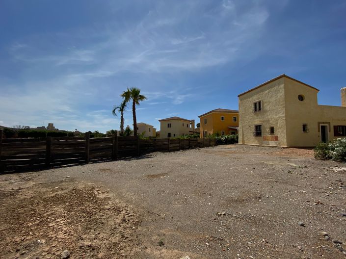 Image No.6-3 Bed Property for sale