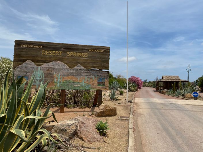 Image No.55-3 Bed Property for sale