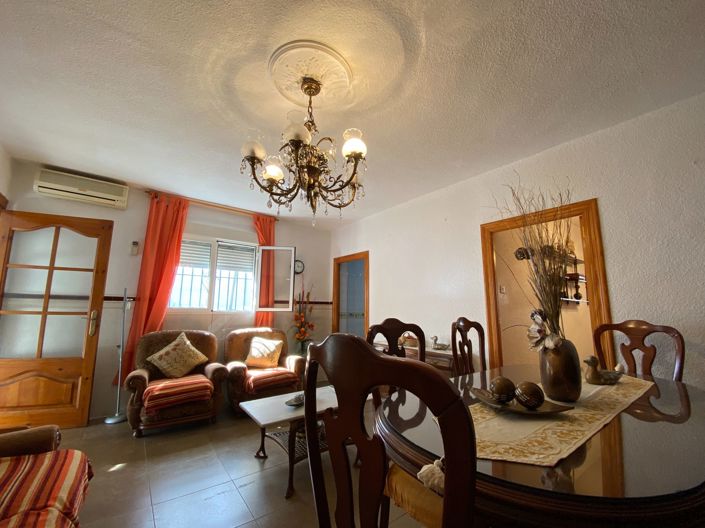 Image No.26-3 Bed House for sale