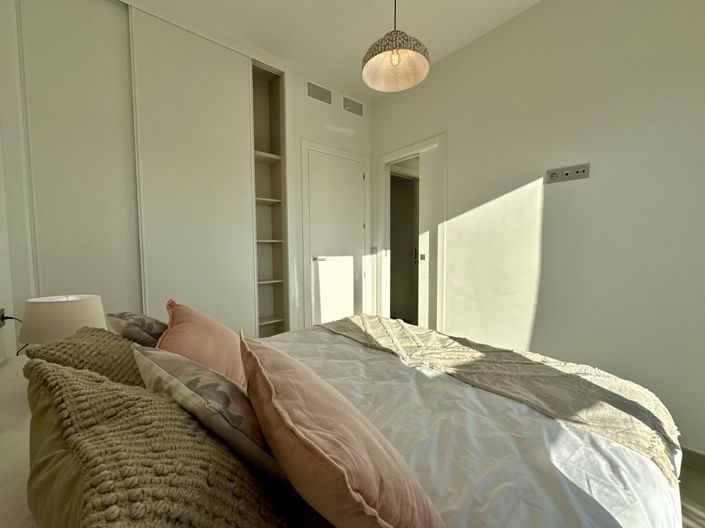 Image No.41-3 Bed Villa for sale