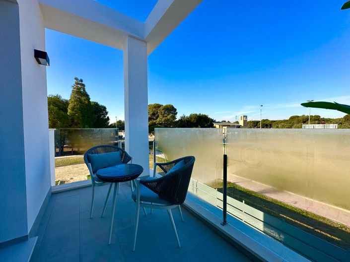 Image No.42-3 Bed Villa for sale