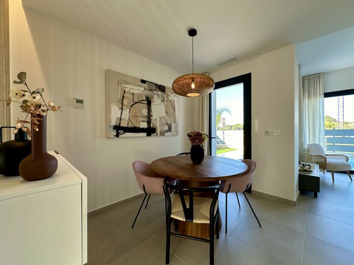 Image No.45-3 Bed Villa for sale