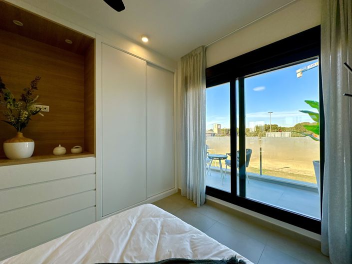 Image No.55-3 Bed Villa for sale