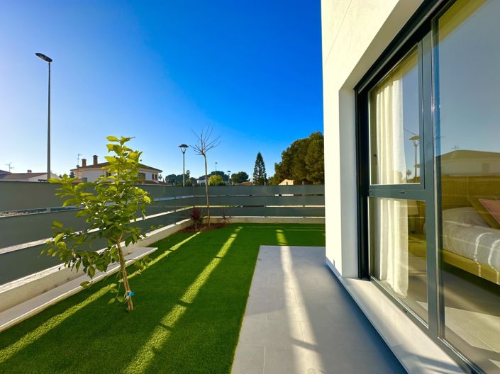 Image No.62-3 Bed Villa for sale