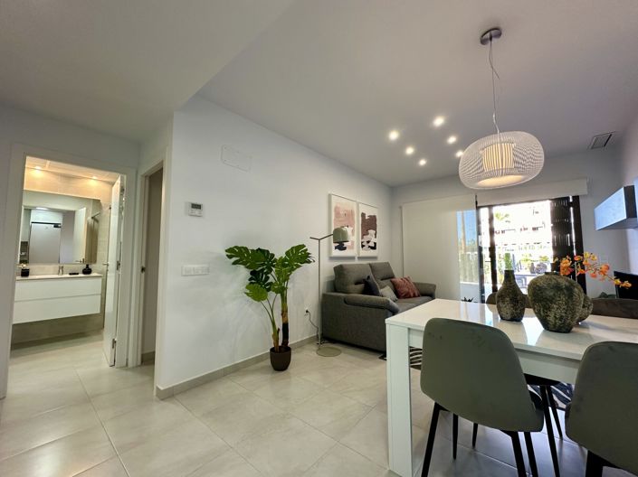 Image No.23-2 Bed Property for sale