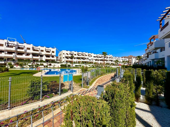 Image No.27-2 Bed Property for sale