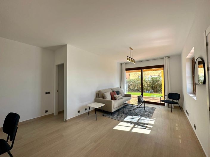 Image No.35-4 Bed Property for sale