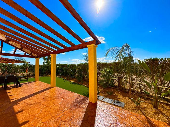 Image No.69-4 Bed Property for sale