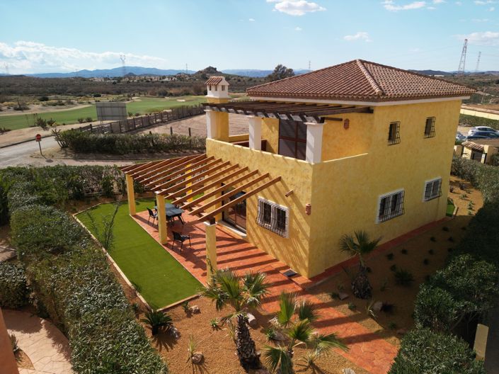 Image No.84-4 Bed Property for sale