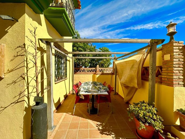 Image No.24-6 Bed Villa for sale