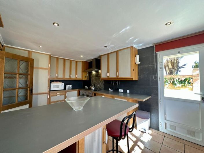 Image No.33-6 Bed Villa for sale