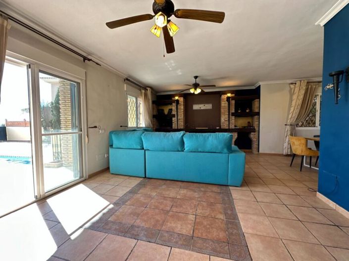 Image No.38-6 Bed Villa for sale