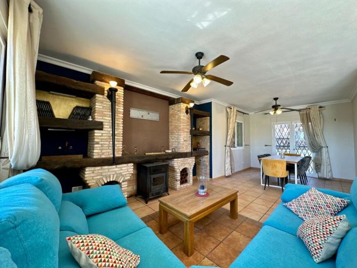 Image No.40-6 Bed Villa for sale