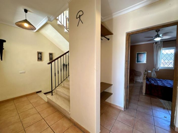 Image No.46-6 Bed Villa for sale