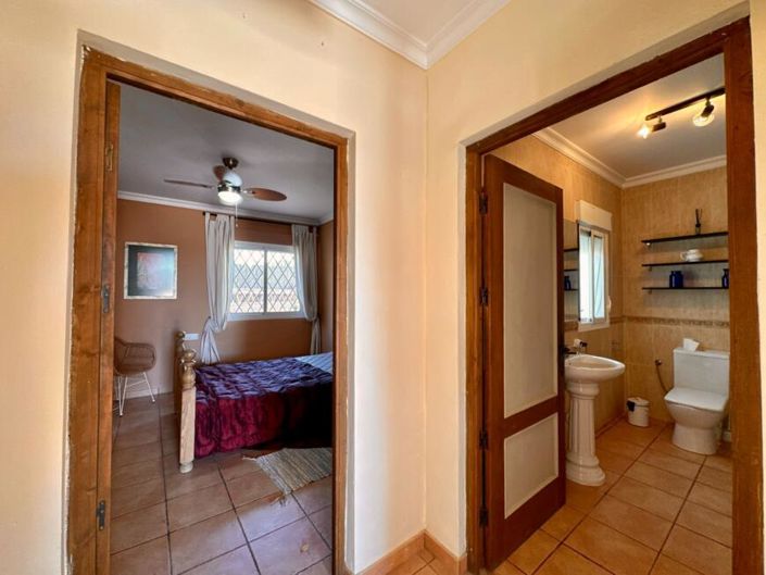 Image No.48-6 Bed Villa for sale