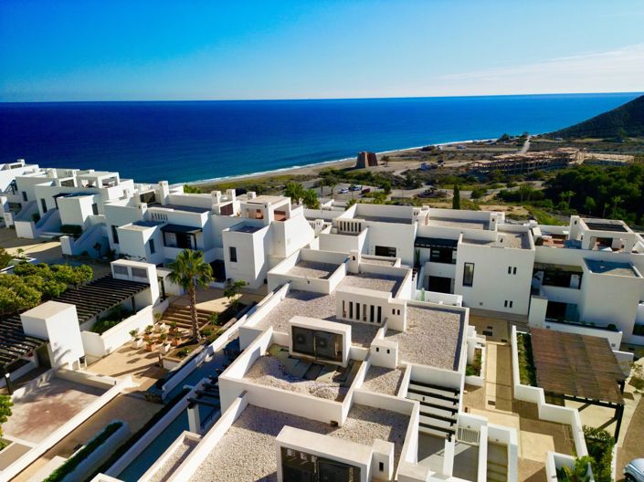 Image No.84-3 Bed Bungalow for sale