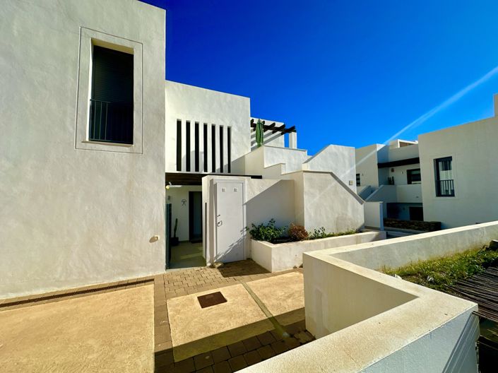 Image No.87-3 Bed Bungalow for sale