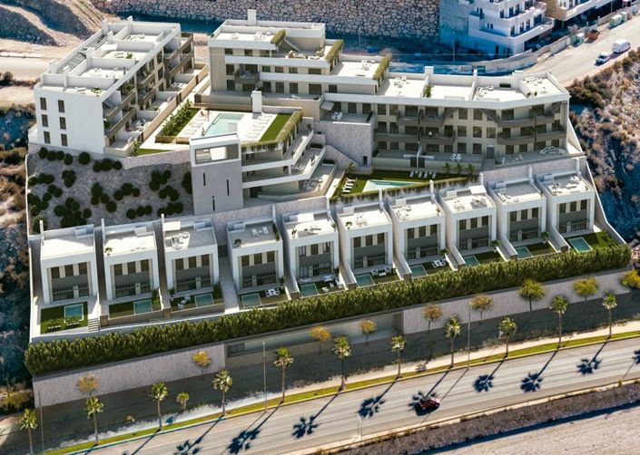 Image No.4-4 Bed Villa for sale