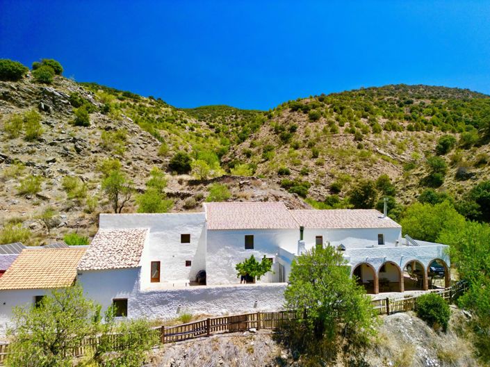 Image No.126-6 Bed Villa for sale