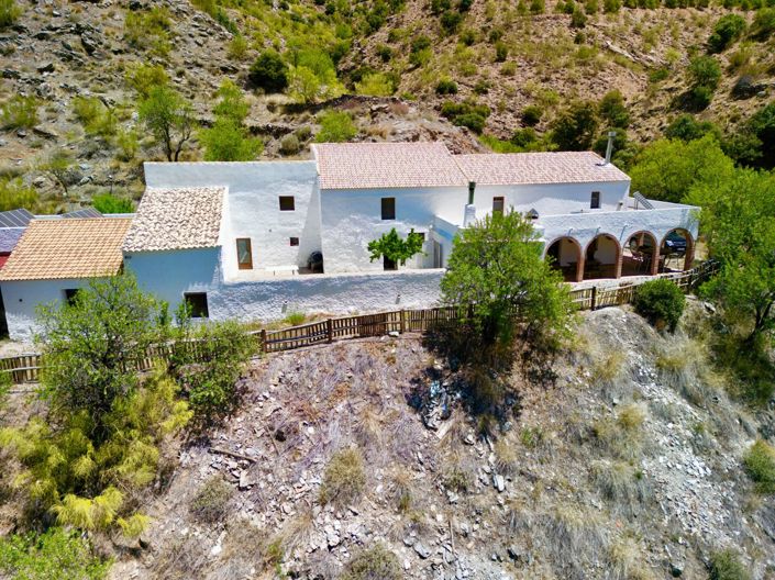 Image No.127-6 Bed Villa for sale