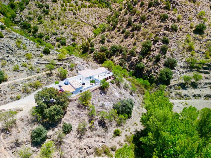 Image No.138-6 Bed Villa for sale