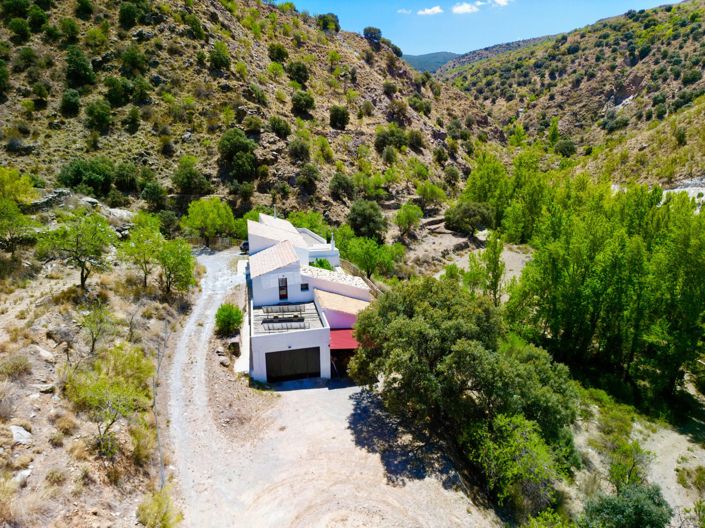 Image No.142-6 Bed Villa for sale